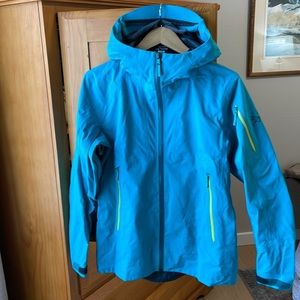 Arc’teryx Women’s Jacket.